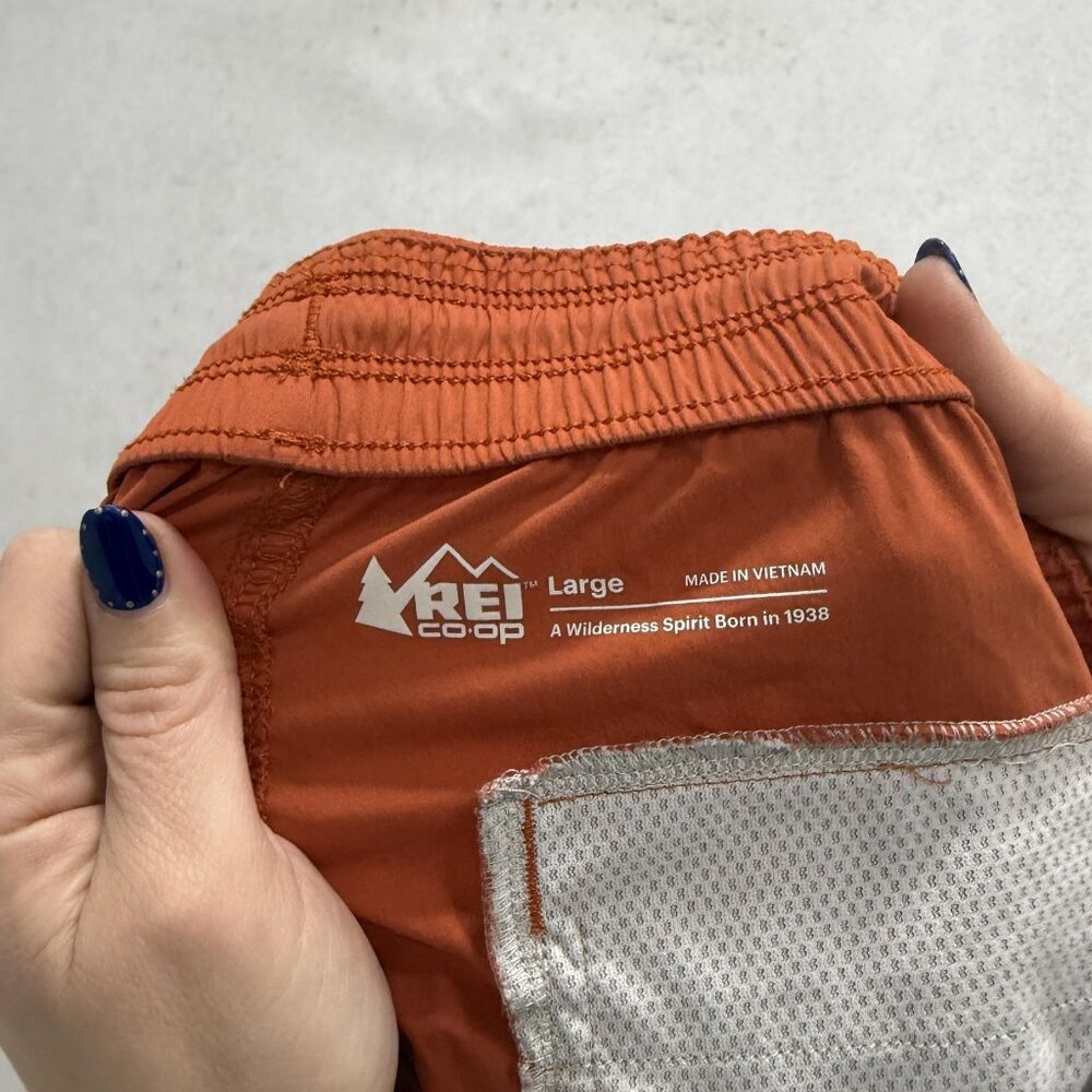 REI Women’s Trailmade Shorts - Rust Orange - Picture 9 of 12